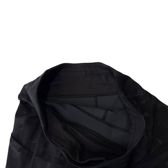 Lululemon Invigorate High-Rise Tight 25"
Heritage 365 Camo Deep Coal Multi Sz 8 - Picture 5 of 10